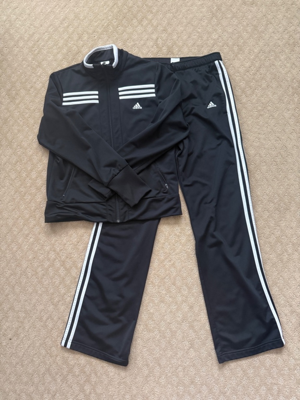 Women’s Adidas Track Suit